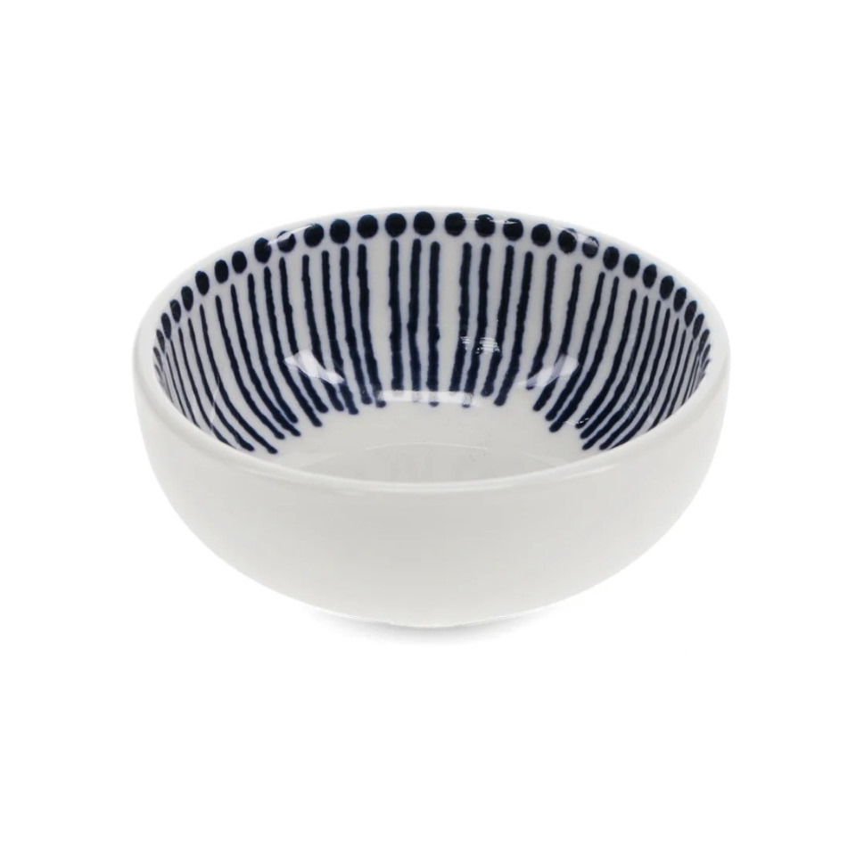 Beaded lined patterned dipping bowl in blue and white porcelain, 7cm, side view