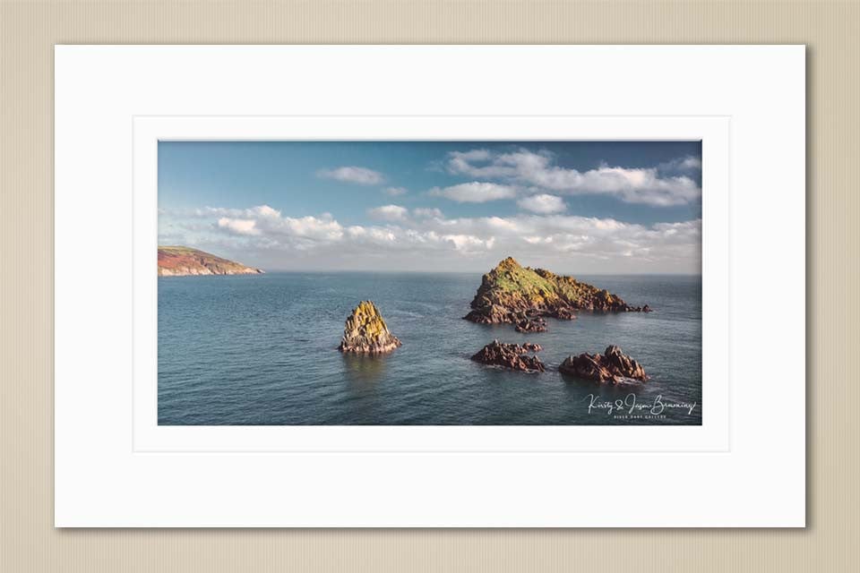 The great rock in the ocean stands