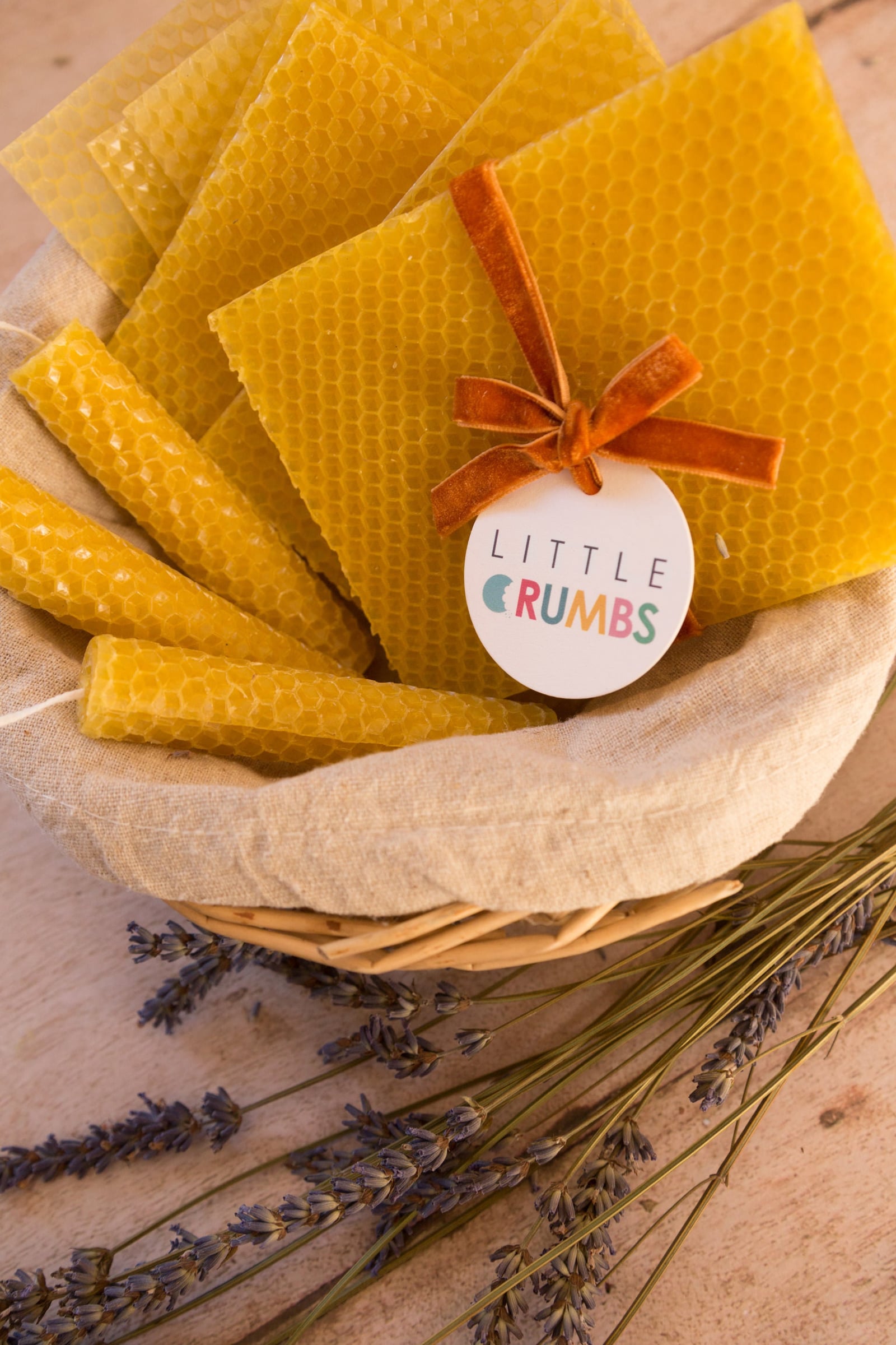 Buzzy Bee Candle Making Set - image 5